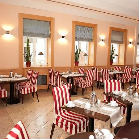 Dormero Hotel 4*